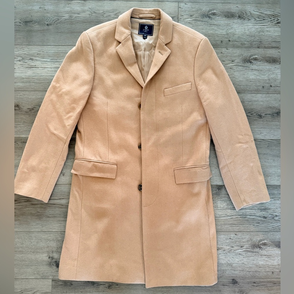 JCREW Men's Tan Overcoat. Size 38R.